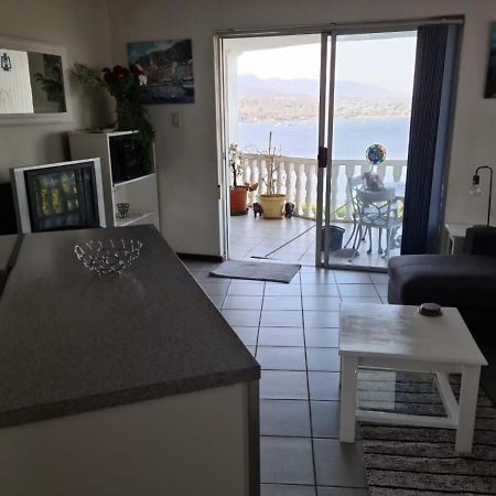 Kosmos View Luxury Apartments Hartbeespoort Eksteriør billede
